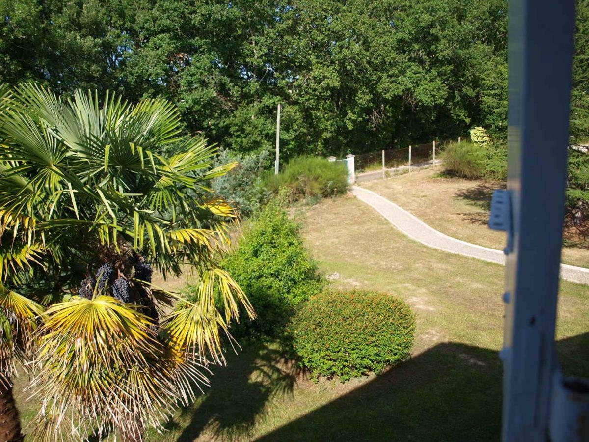 Le Cheminard Bed & Breakfast Feugarolles Dış mekan fotoğraf