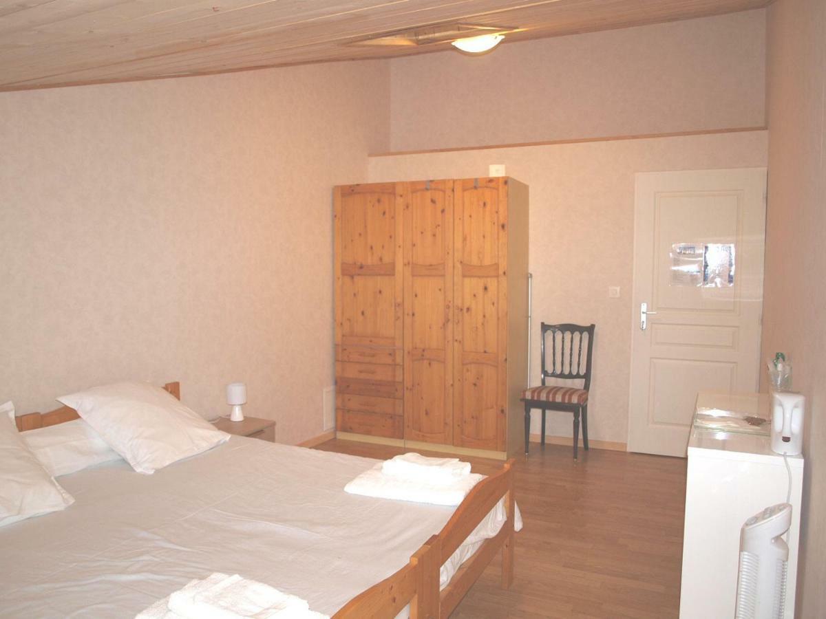 Le Cheminard Bed & Breakfast Feugarolles Dış mekan fotoğraf