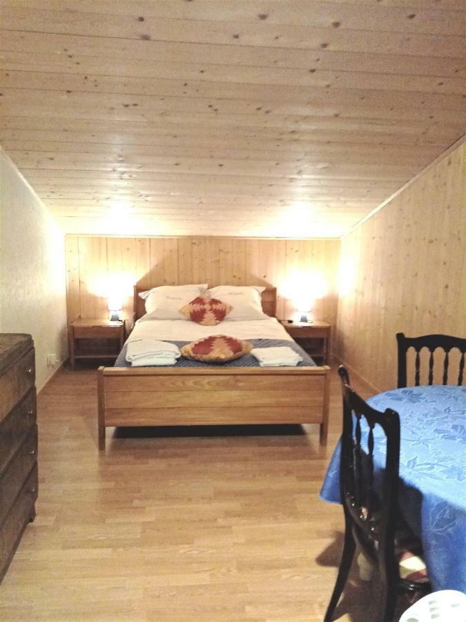Le Cheminard Bed & Breakfast Feugarolles Dış mekan fotoğraf